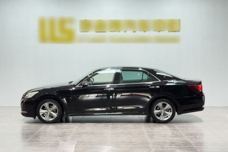 Used Toyota Crown 2015 2.0T Fashion Edition Exterior 3