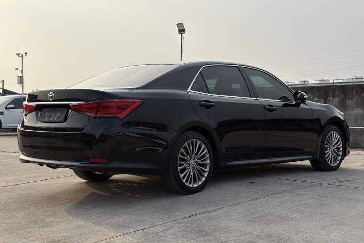 Used Toyota Crown 2015 2.5L Smart Edition Exterior 3