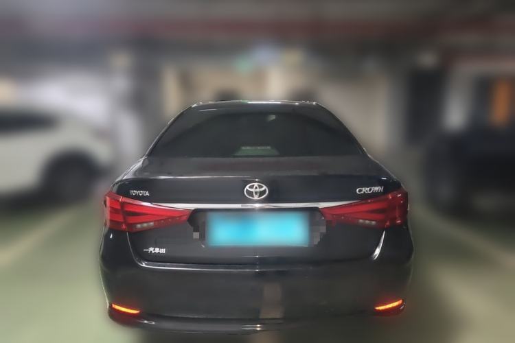 Used Toyota Crown 2015 2.5L Elite Edition Exterior 4
