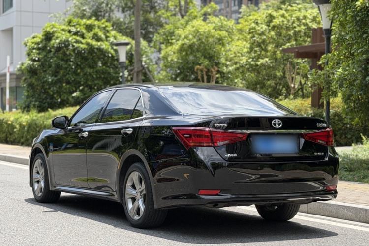 Used Toyota Crown 2015 2.0T Fashion Edition Exterior 4
