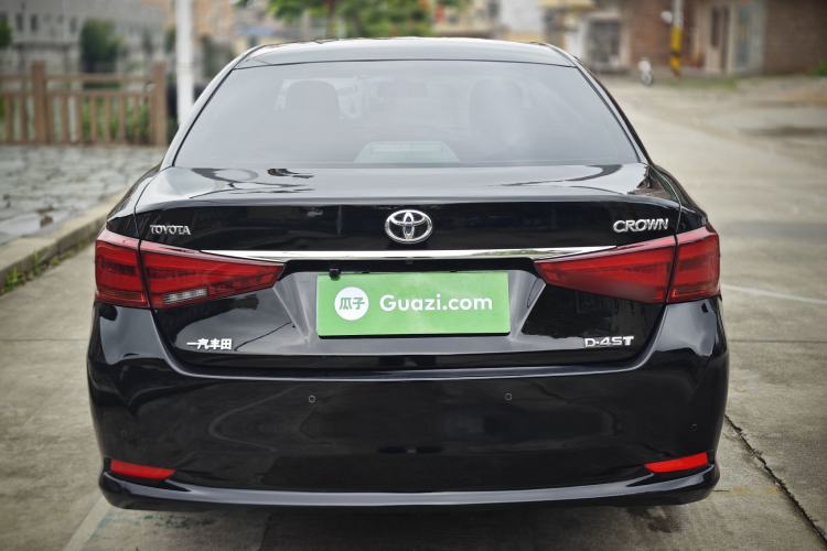 Used Toyota Crown 2015 2.0T Fashion Edition Exterior 4