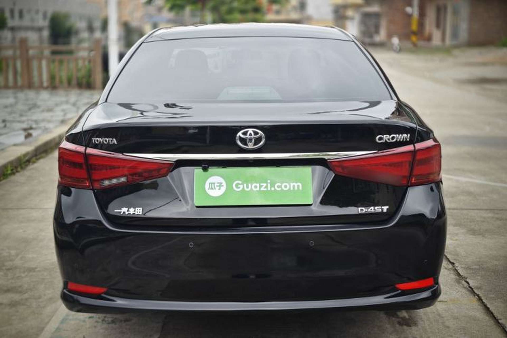 Used Toyota Crown 2015 2.0T Fashion Edition Exterior 4