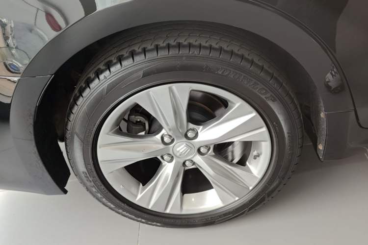 Used Toyota Crown 2015 2.0T Fashion Edition Exterior 5
