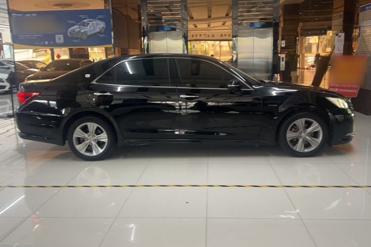 Used Toyota Crown 2015 2.0T Fashion Edition Exterior 6
