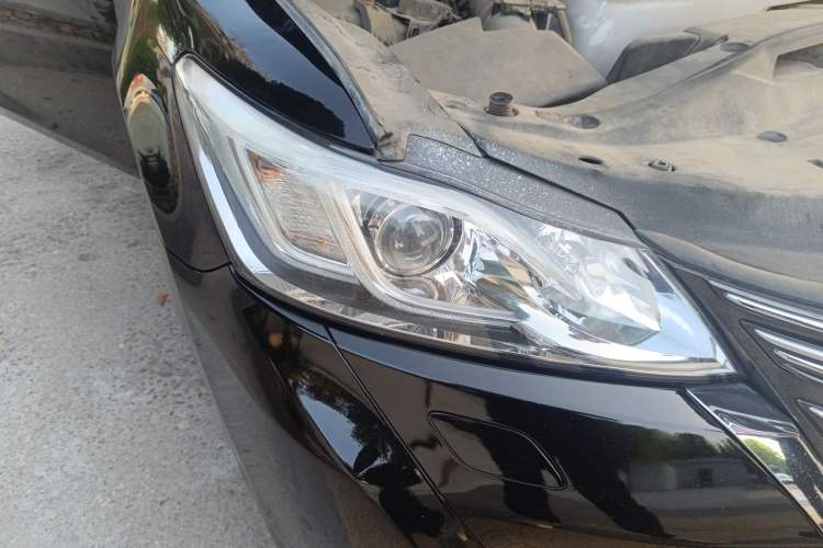 Used Toyota Crown 2015 2.5L Smart Edition Exterior 6