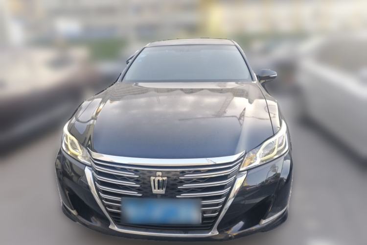 Used Toyota Crown 2015 2.0T Premium Edition Front