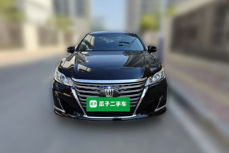 Used Toyota Crown 2015 2.5L Smart Edition Front