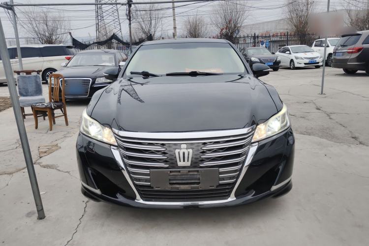 Used Toyota Crown 2015 2.0T Fashion Edition Front