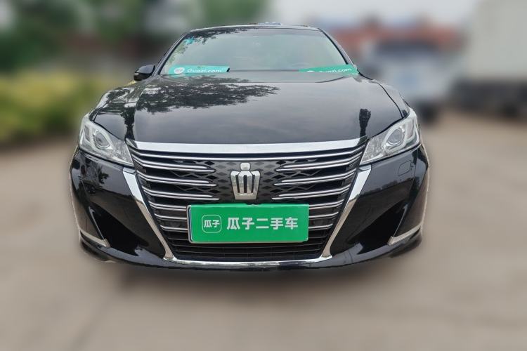 Used Toyota Crown 2015 2.5L Smart Edition Front