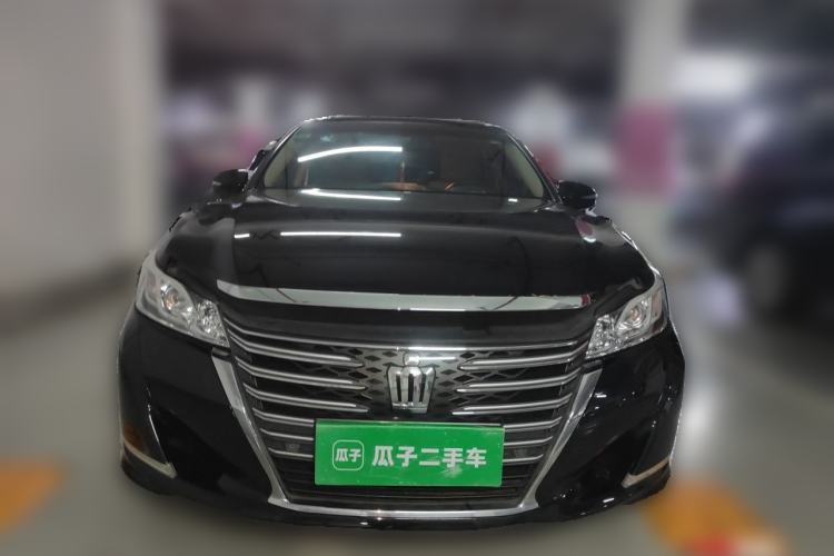 Used Toyota Crown 2015 2.0T Fashion Edition Front