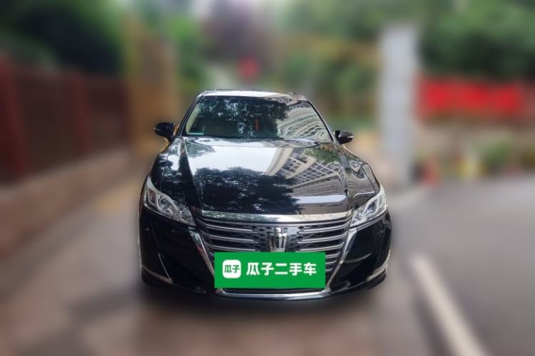 Used Toyota Crown 2015 2.5L Smart Edition Front
