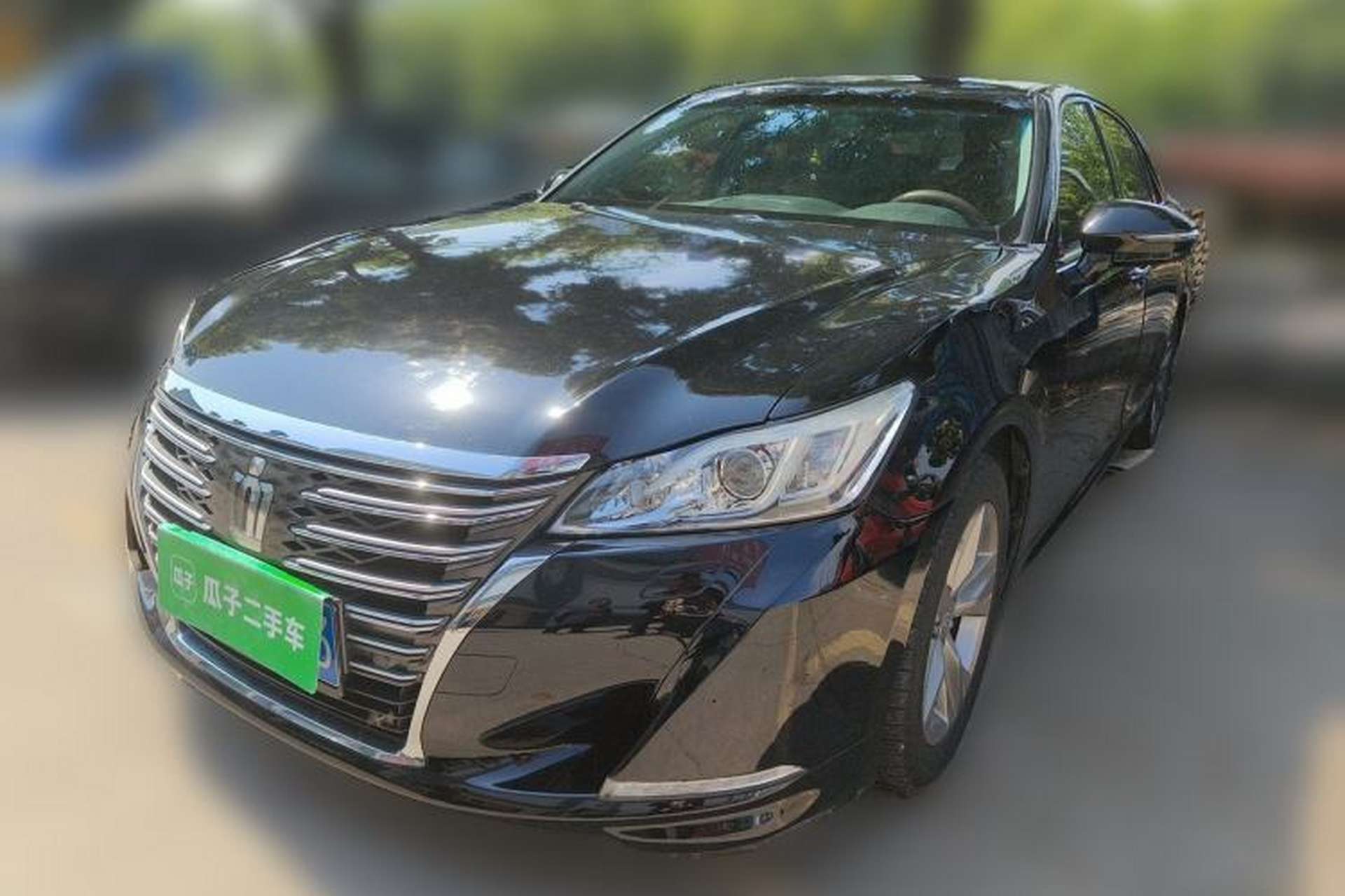 Used Toyota Crown 2015 2.0T Fashion Edition Front Left 45 Deg