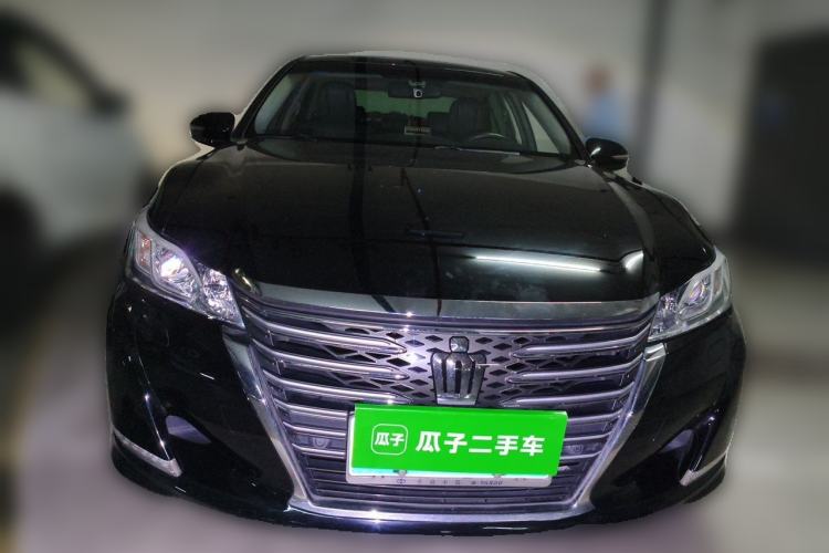 Used Toyota Crown 2015 2.0T Fashion Edition Front