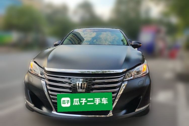 Used Toyota Crown 2015 2.0T Fashion Edition Front