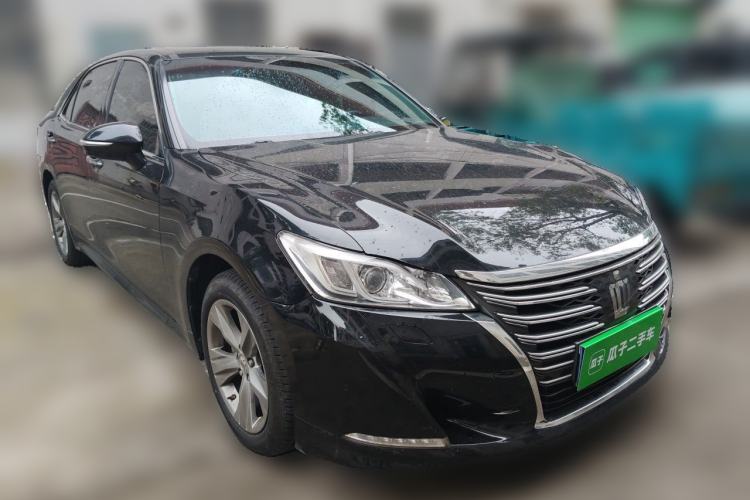 Used Toyota Crown 2015 2.0T Fashion Edition Front Right 45 Deg