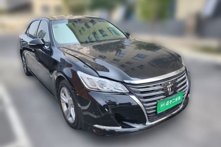 Used Toyota Crown 2015 2.5L Smart Edition Front Right 45 Deg