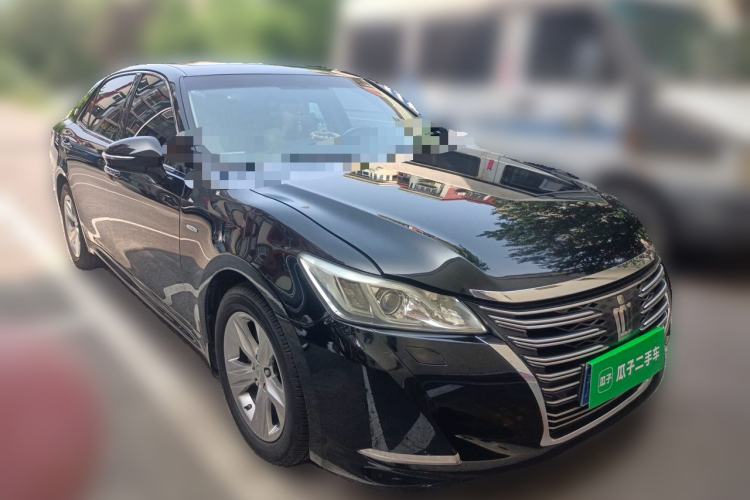Used Toyota Crown 2015 2.0T Fashion Edition Front Right 45 Deg