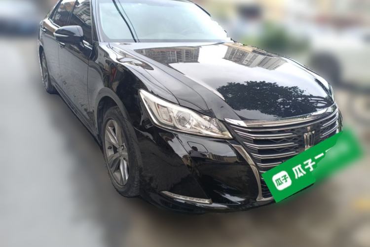 Used Toyota Crown 2015 2.5L Smart Edition Front Right 45 Deg