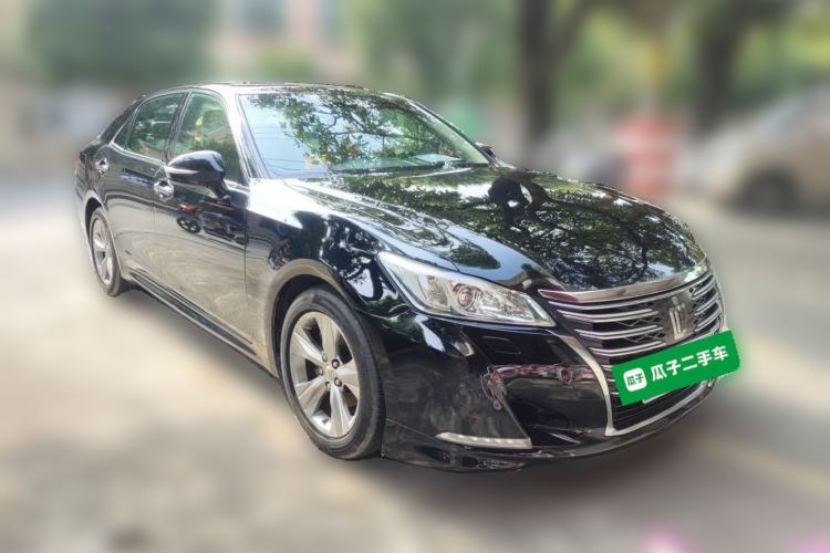 Used Toyota Crown 2015 2.0T Fashion Edition Front Right 45 Deg