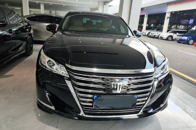 Used Toyota Crown 2015 2.5L Smart Edition Front