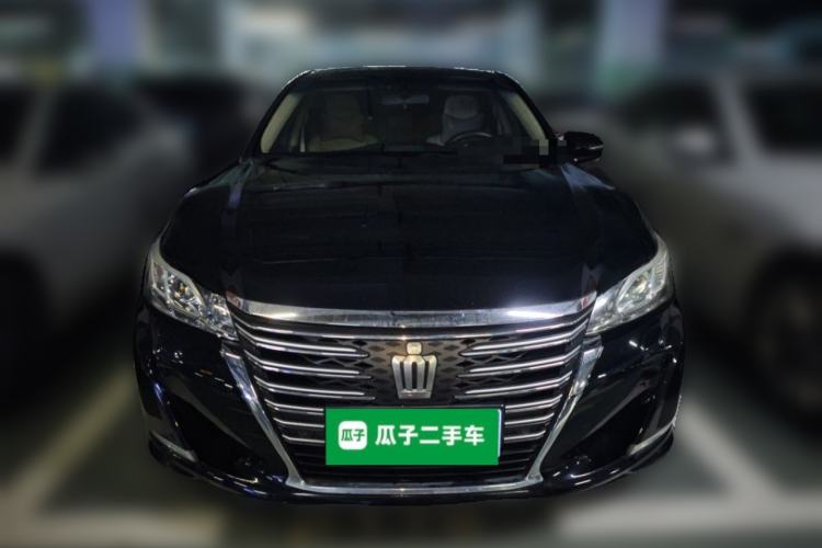 Used Toyota Crown 2015 2.0T Fashion Edition Front