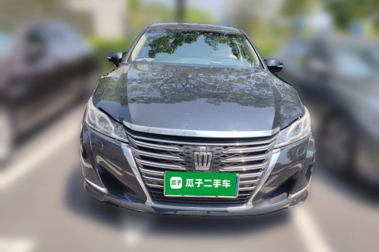 Used Toyota Crown 2015 2.0T Fashion Edition Front