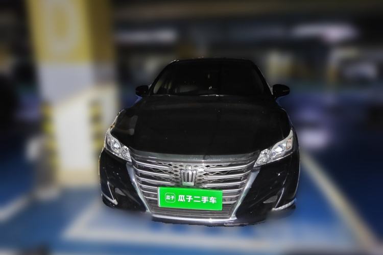 Used Toyota Crown 2015 2.0T Fashion Edition Front