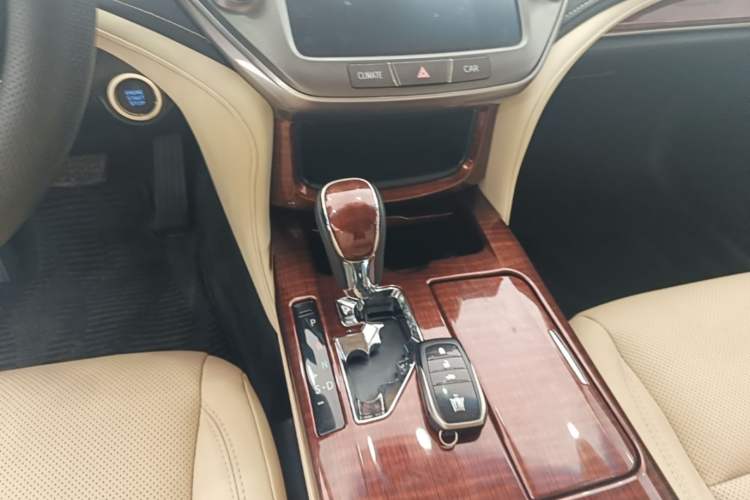 Used Toyota Crown 2015 2.0T Fashion Edition Gear Lever