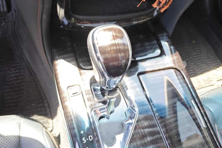 Used Toyota Crown 2015 2.0T Fashion Edition Gear Lever