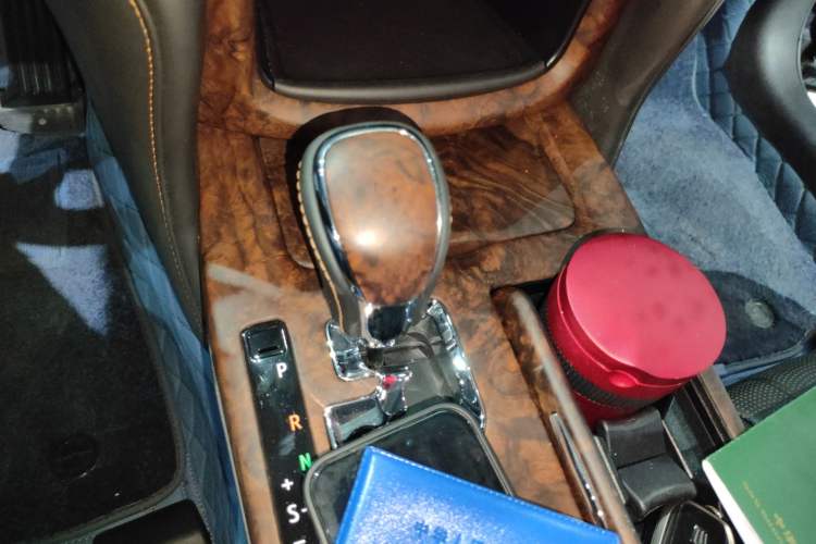 Used Toyota Crown 2015 2.5L Smart Edition Gear Lever