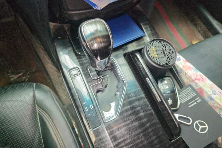 Used Toyota Crown 2015 2.0T Fashion Edition Gear Lever