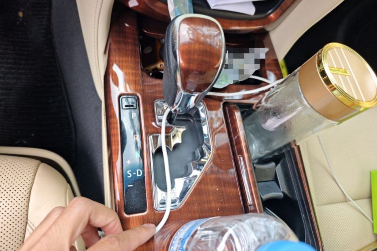 Used Toyota Crown 2015 2.5L Smart Edition Gear Lever
