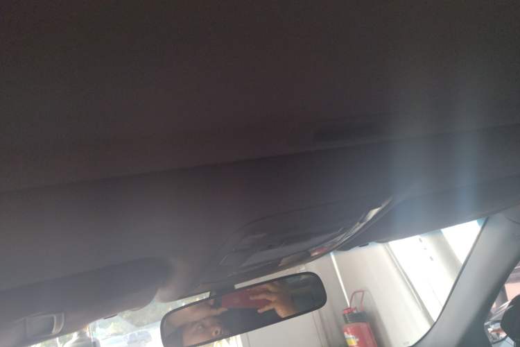 Used Toyota Crown 2015 2.0T Fashion Edition Headliner
