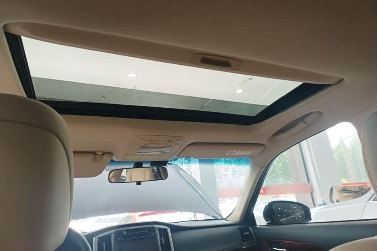 Used Toyota Crown 2015 2.0T Fashion Edition Headliner