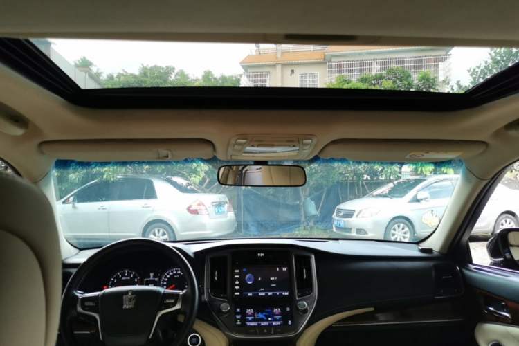 Used Toyota Crown 2015 2.0T Fashion Edition Headliner