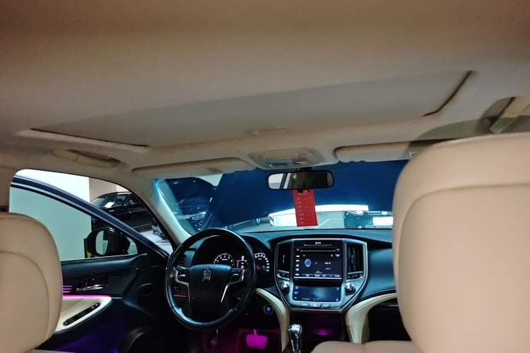 Used Toyota Crown 2015 2.0T Fashion Edition Headliner