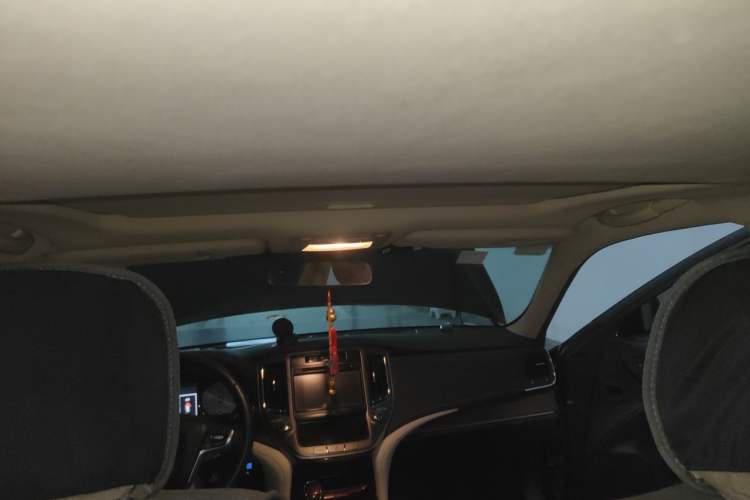 Used Toyota Crown 2015 2.0T Fashion Edition Headliner