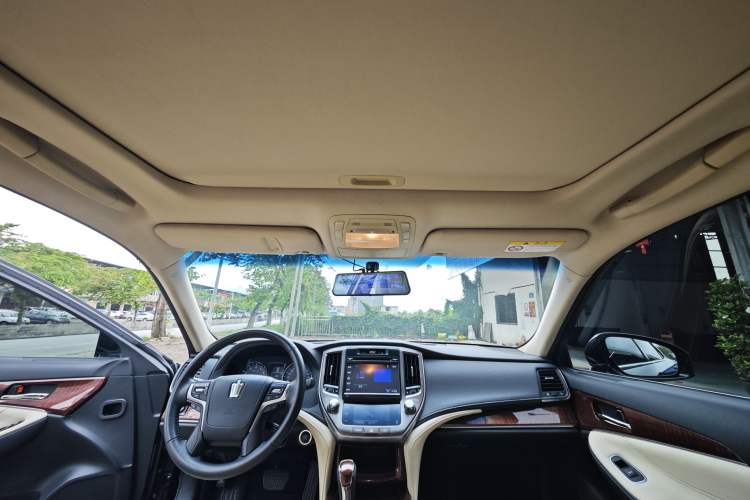 Used Toyota Crown 2015 2.0T Fashion Edition Headliner