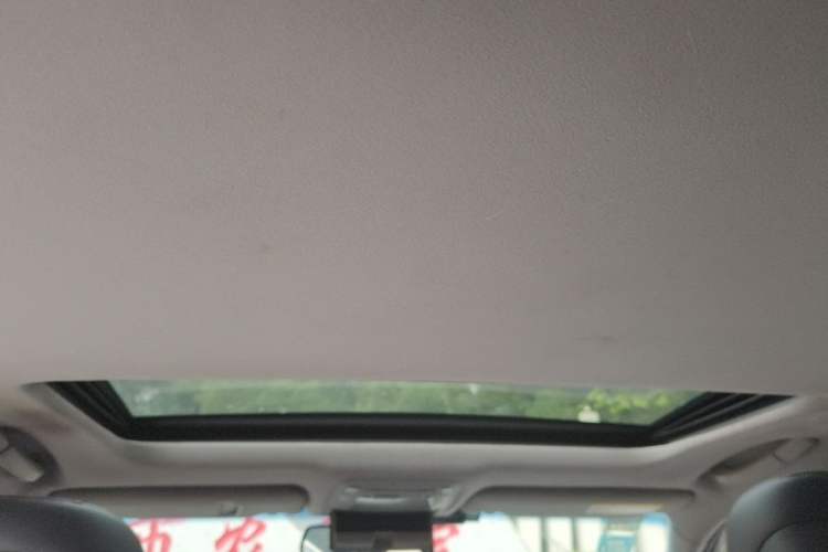 Used Toyota Crown 2015 2.5L Elite Edition Headliner