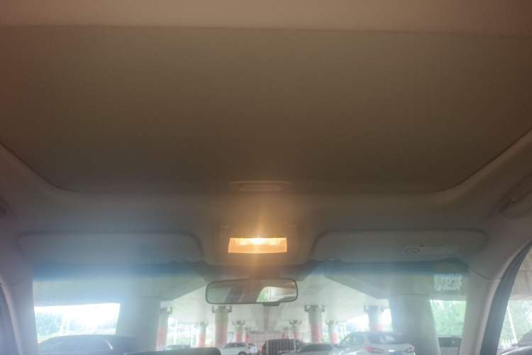 Used Toyota Crown 2015 2.0T Fashion Edition Headliner