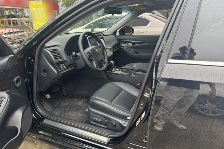 Used Toyota Crown 2015 2.5L Smart Edition Interior 2