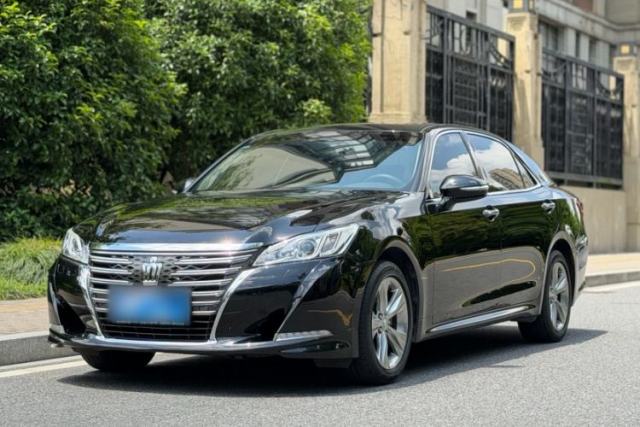 Used Toyota Crown 2015 2.0T Fashion Edition