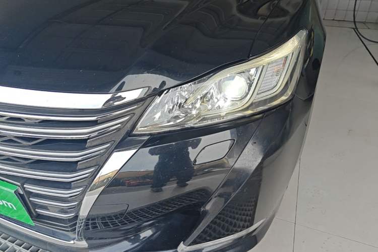 Used Toyota Crown 2015 2.0T Pioneer Edition Left Front Headlight