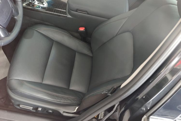 Used Toyota Crown 2015 2.0T Fashion Edition Left Front Seat