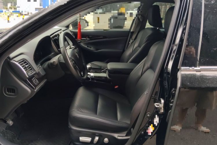 Used Toyota Crown 2015 2.0T Fashion Edition Left Front Seat