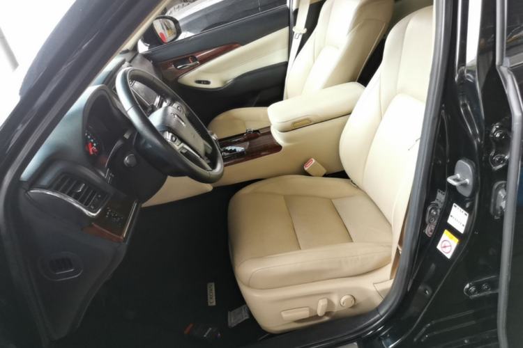 Used Toyota Crown 2015 2.0T Fashion Edition Left Front Seat