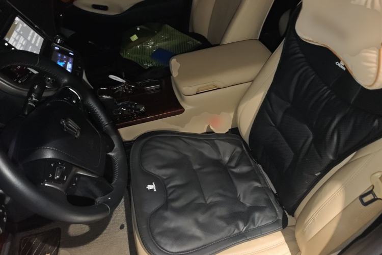 Used Toyota Crown 2015 2.0T Fashion Edition Left Front Seat