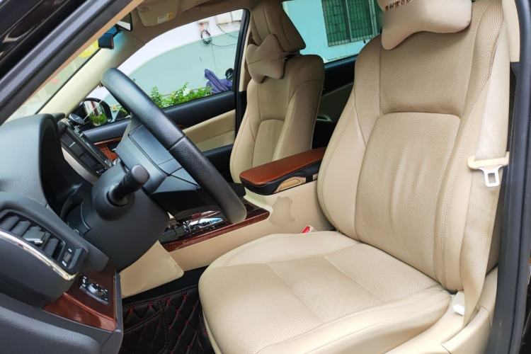Used Toyota Crown 2015 2.0T Fashion Edition Left Front Seat
