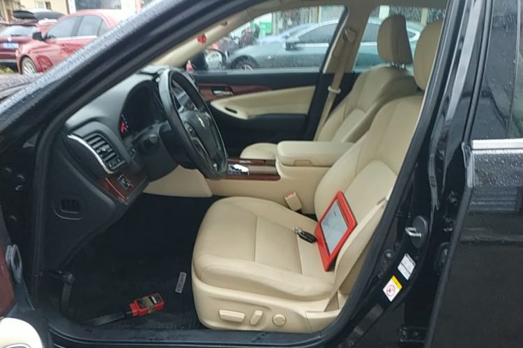 Used Toyota Crown 2015 2.0T Fashion Edition Left Front Seat