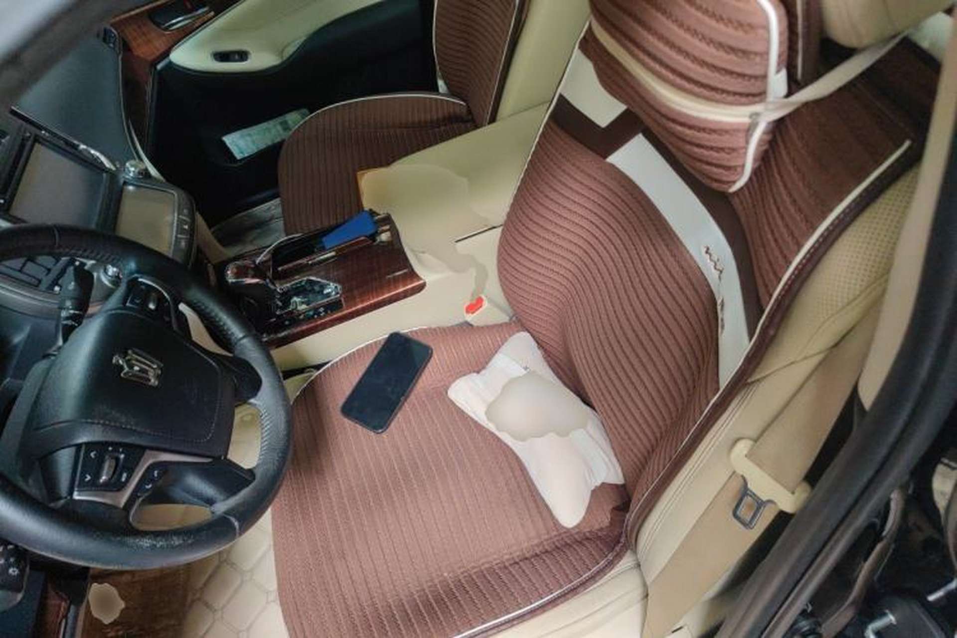 Used Toyota Crown 2015 2.5L Fashion Limited Edition Left Front Seat
